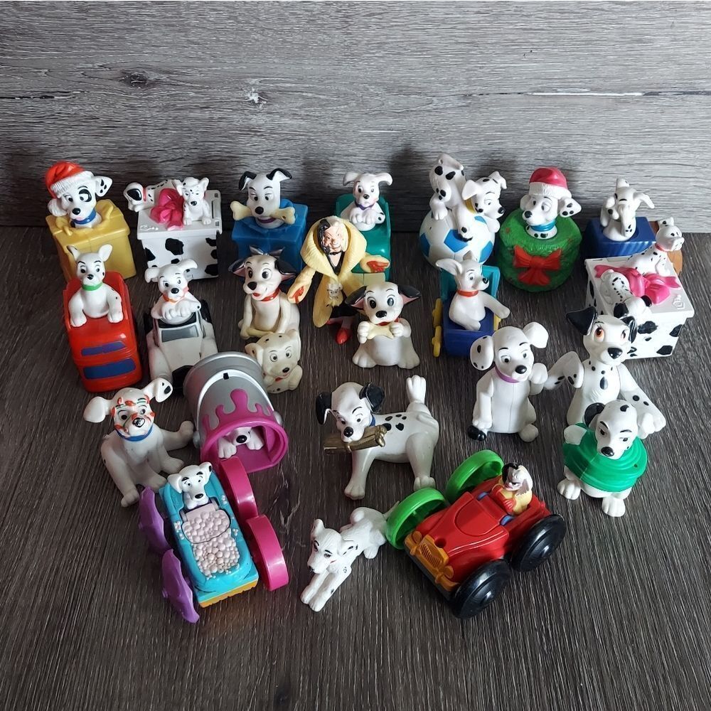 101 Dalmatians 20+ Figure Lot Vintage Walt Disney PVC Figurines Christmas Dogs